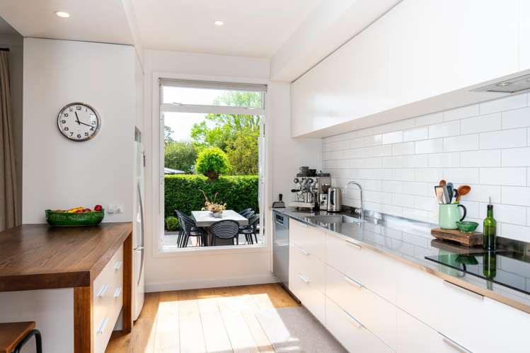 2 Busby Hill Havelock North_1