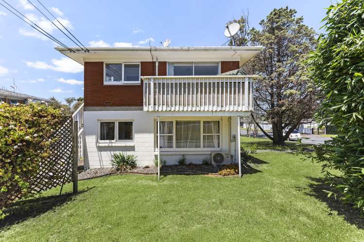 1/108 Barrack Road Mount Wellington_10