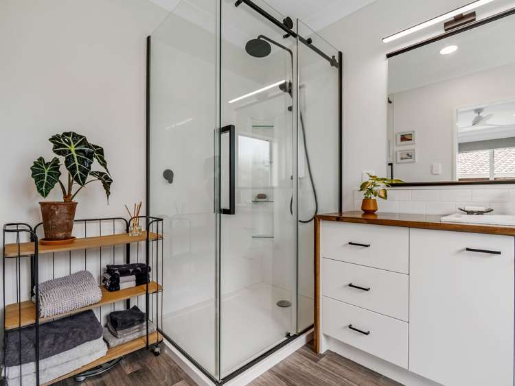 27 Percival Avenue Matua_17