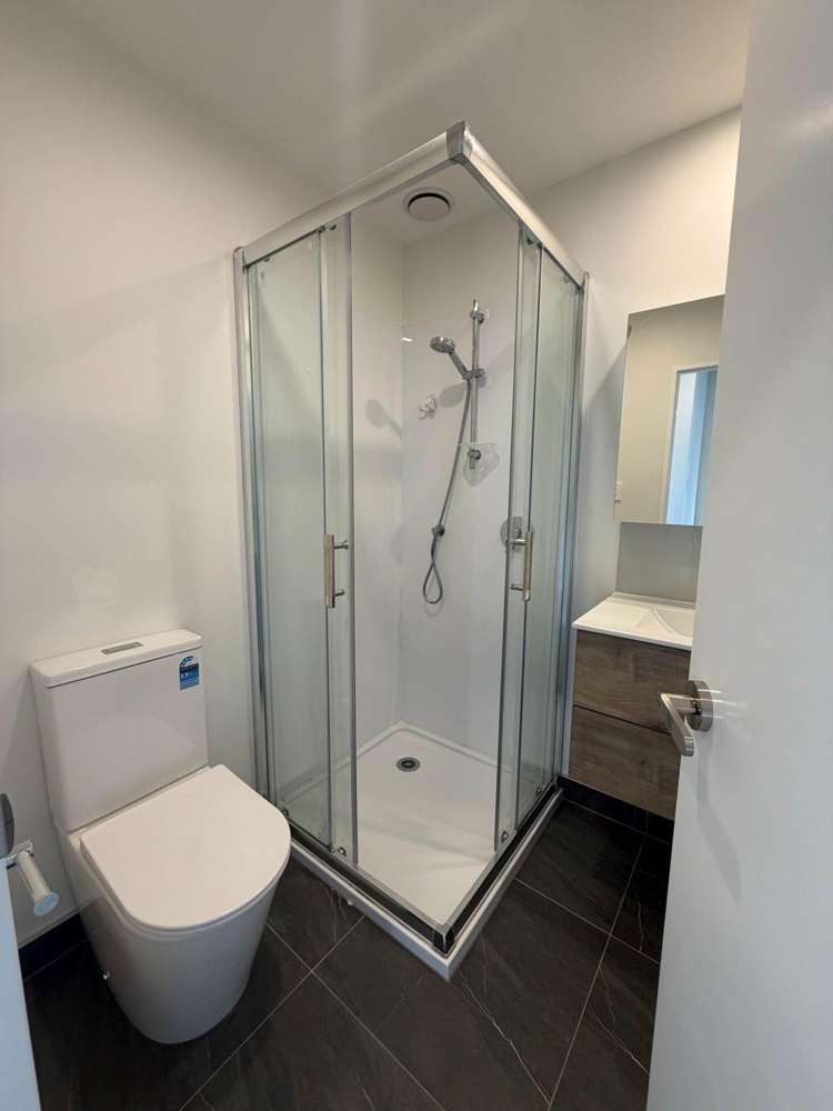 1/470 West Coast Road Glen Eden_5