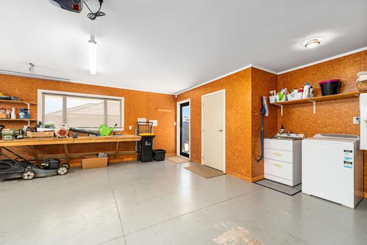 32 Ursula Drive Feilding_21