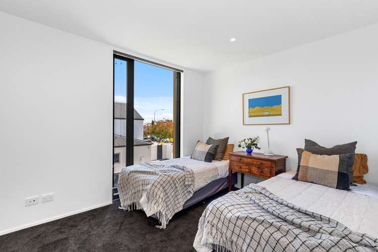 74 Merivale Lane Merivale_21