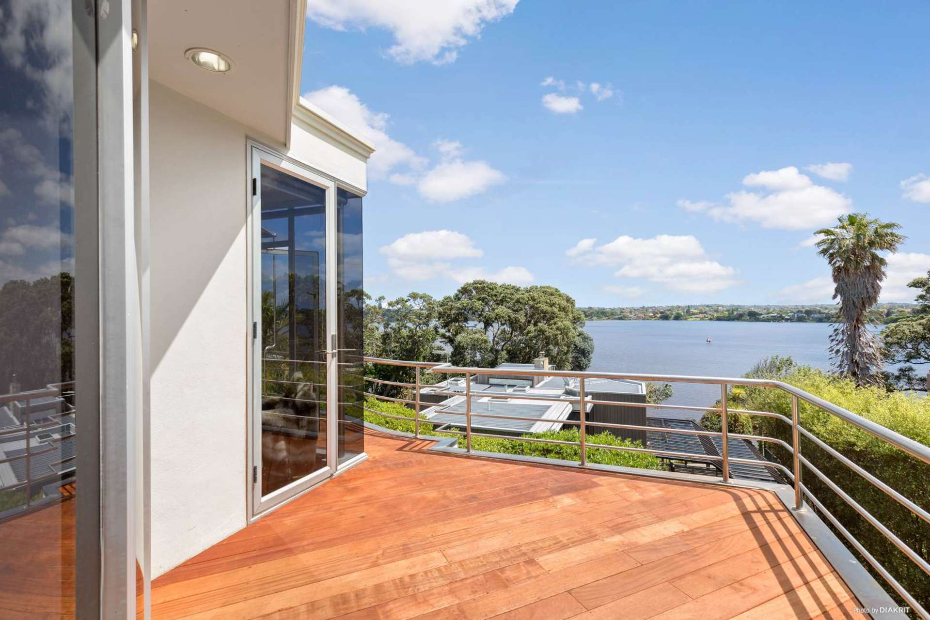 2/248 Hurstmere Road Takapuna_0