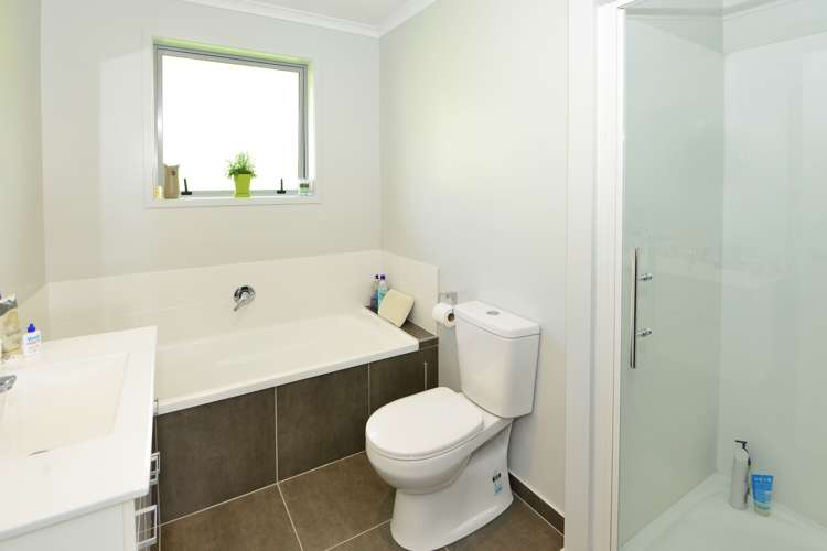 2 Astrid Lane Wellsford_21