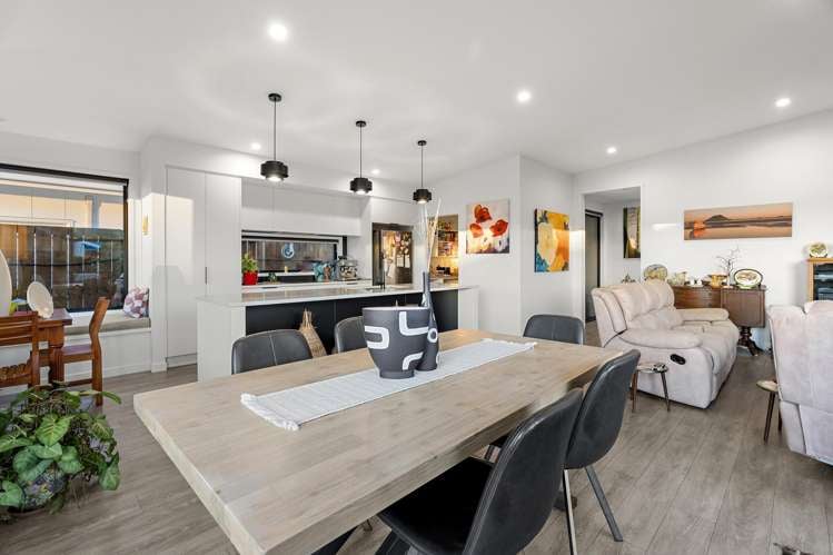 57 Awatira Drive Papamoa_16