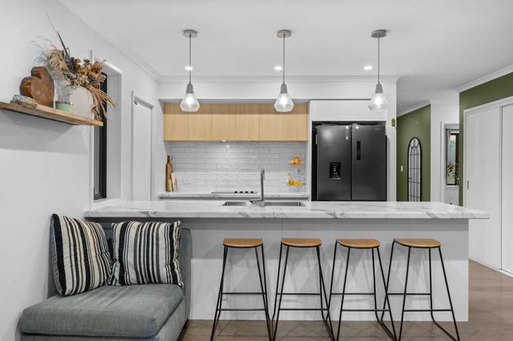 1347 State Highway 16 Waimauku_8