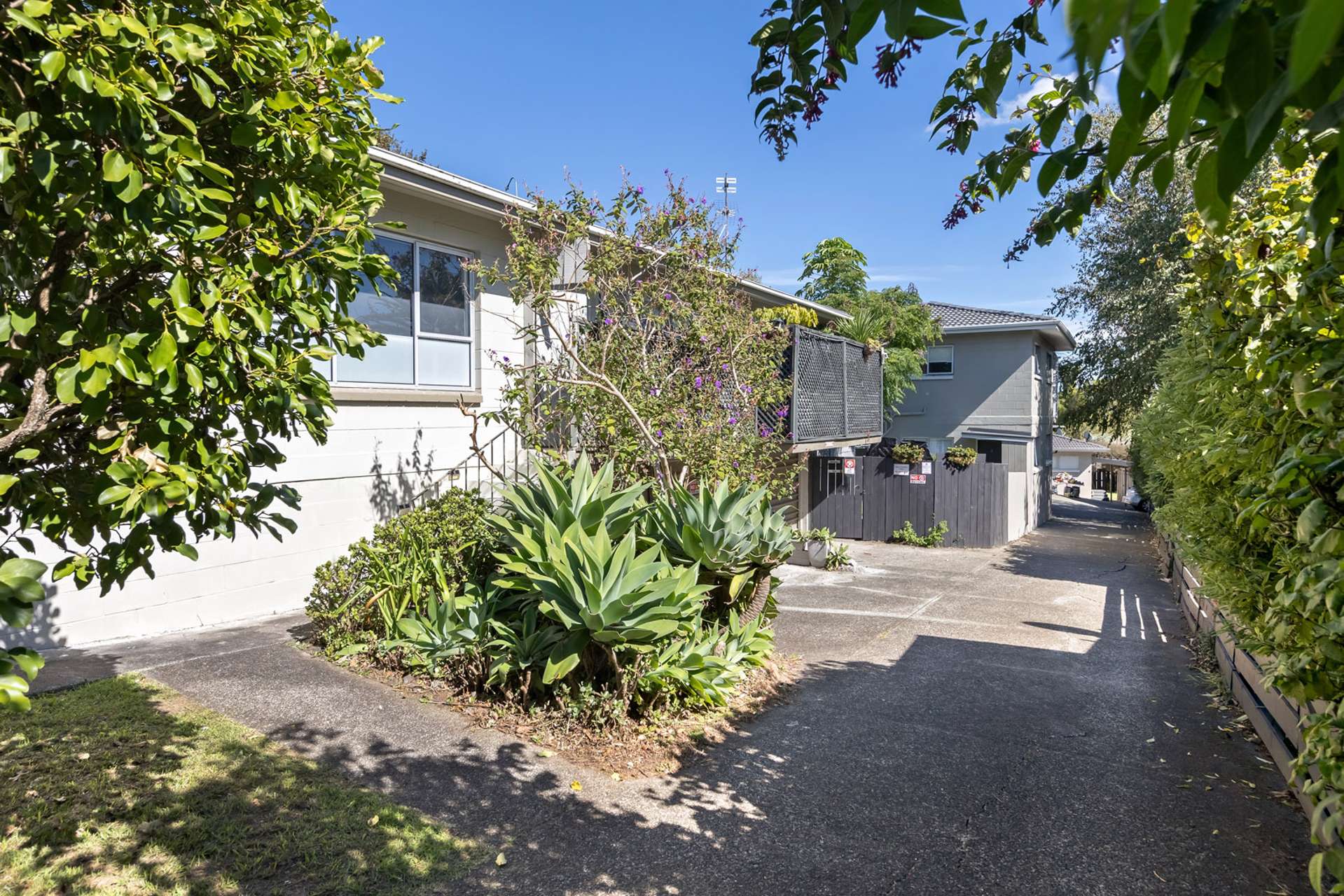 2/54 Finch Street Morningside_0