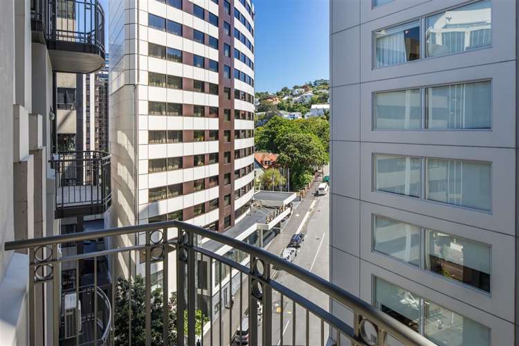 7g/16 The Terrace Wellington Central_10