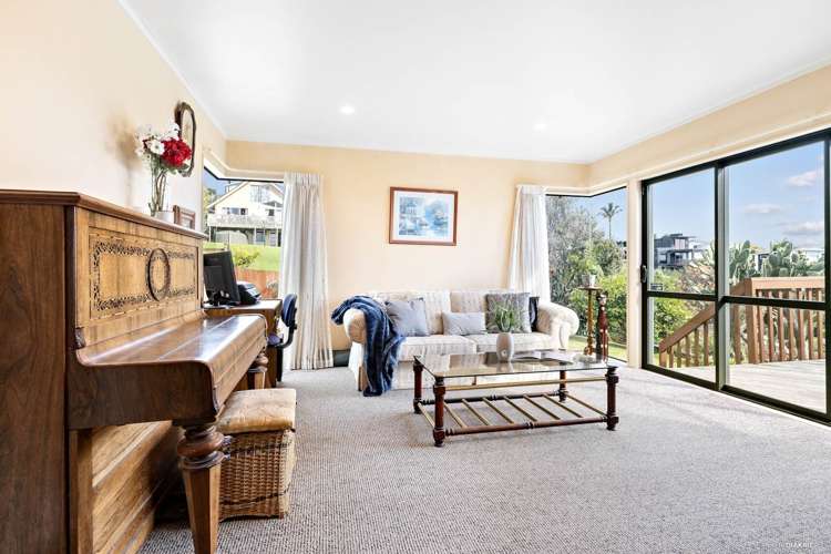 4 Crossland Place Maraetai_8