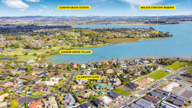 16 Aristoy Close Conifer Grove_32