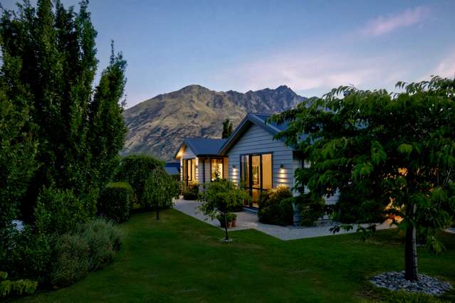 75 Ferry Hill Drive Lower Shotover_2