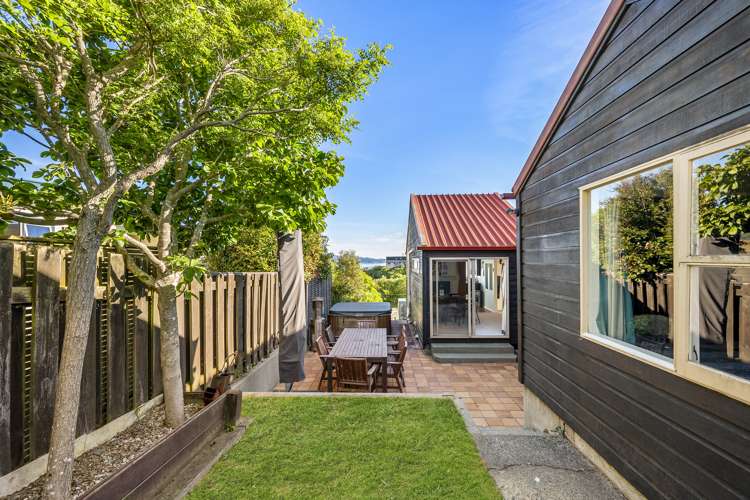 1 Taka Grove Normandale_12