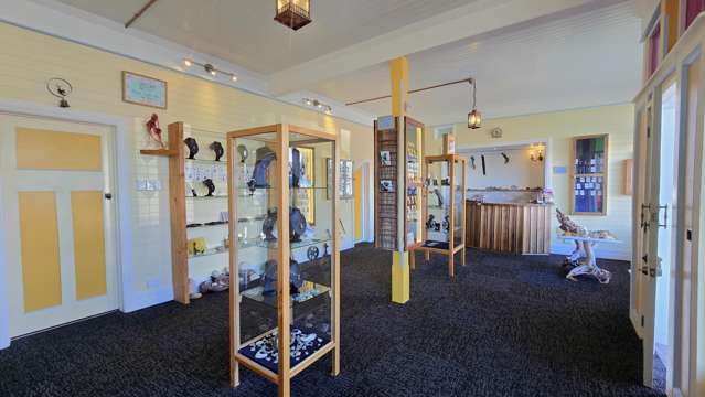 75 Revell Street Hokitika_2