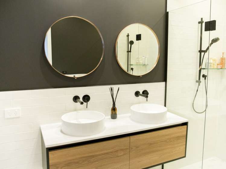 11 Alan Livingston Drive Cambridge_13