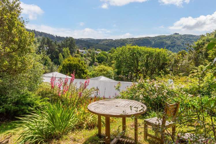 39 Blue Mountains Road Silverstream_15