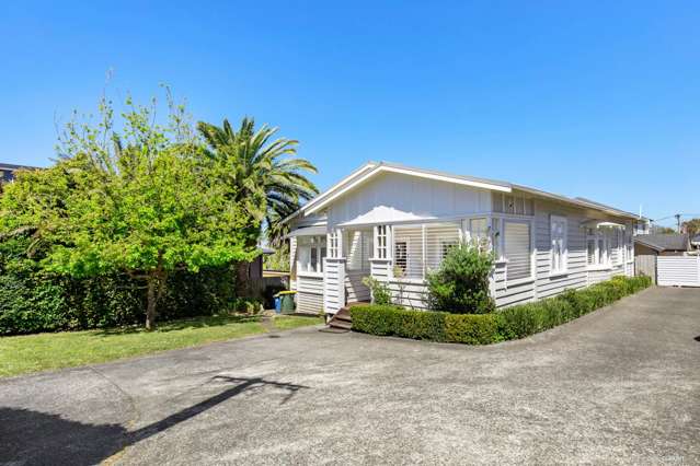 309 Lake Road Hauraki_1