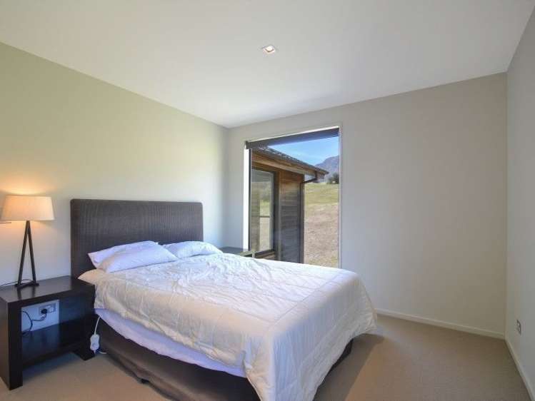 11 Skye Lane Jacks Point_17