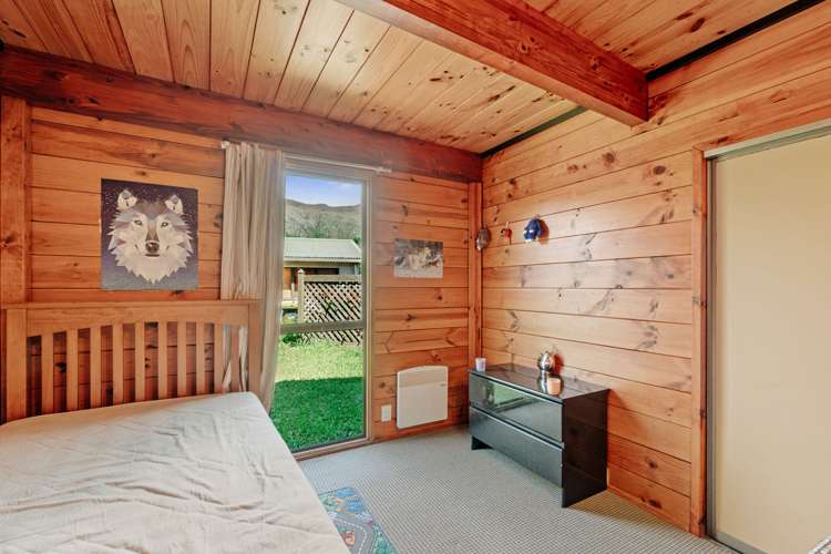 190 Warren Street Wanaka_12