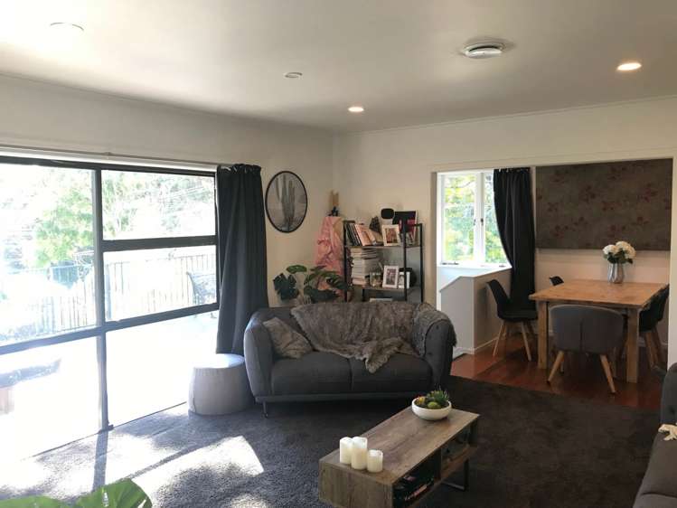 60 Woodfern Crescent Titirangi_4