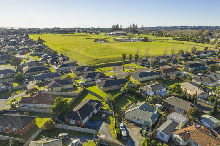 34 Bernina Place Manurewa_18