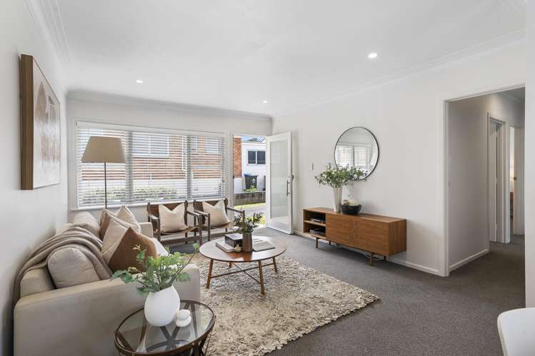 2/40 Tawhiri Road One Tree Hill_1