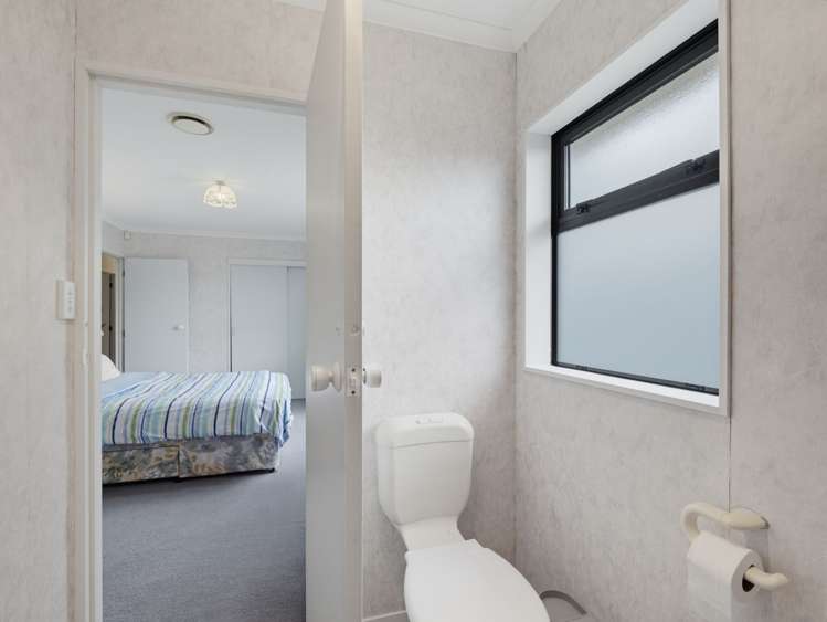 67 and 67A Rhodes Drive Kelvin Grove_17