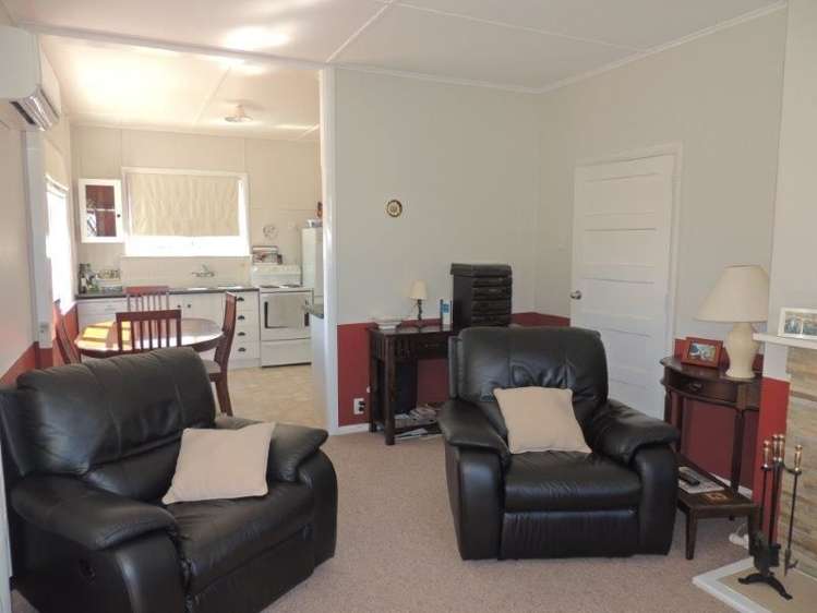 87 High Street Solway_3