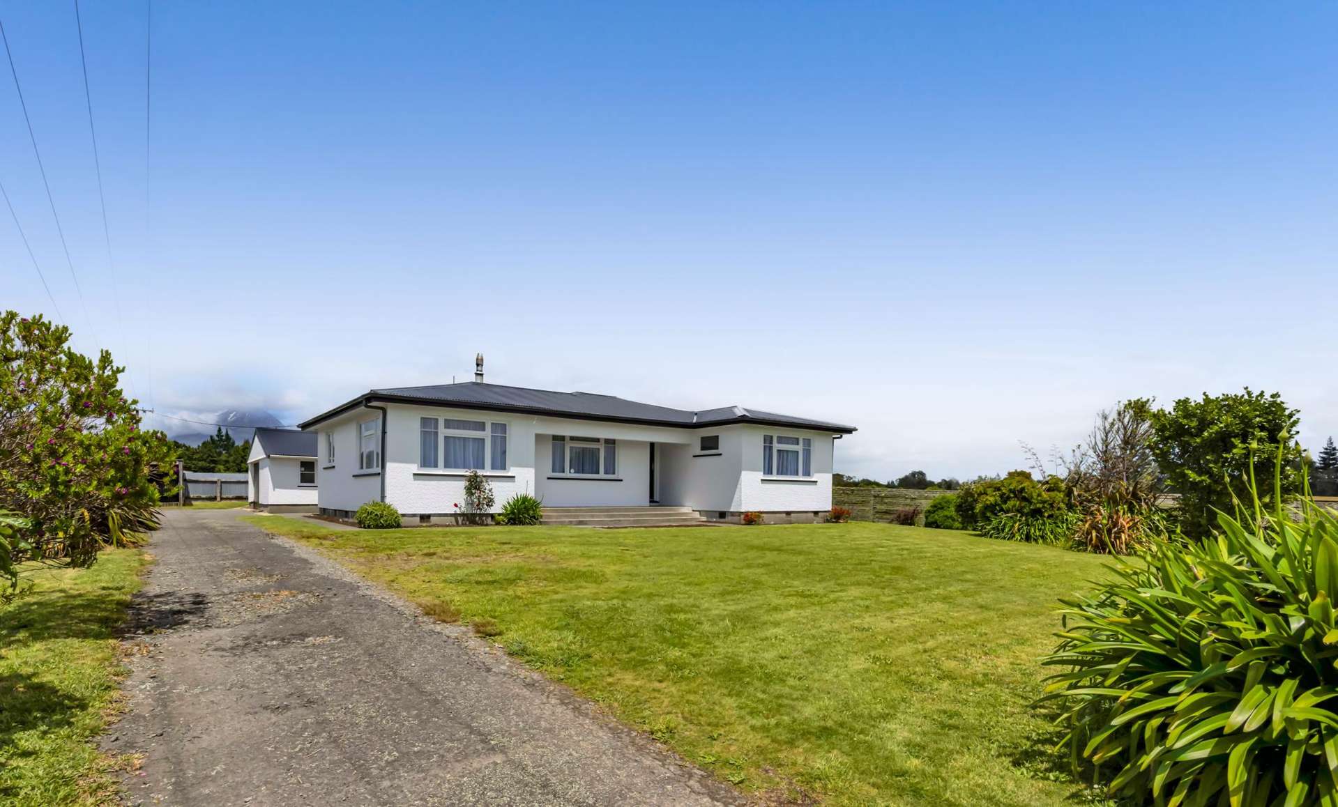 1138 Junction Road Egmont Village_0