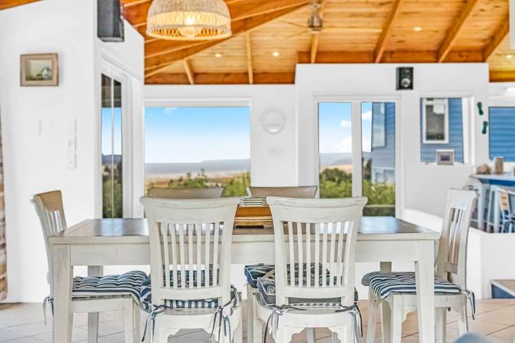 11 Claude Street Mangawhai Heads_23