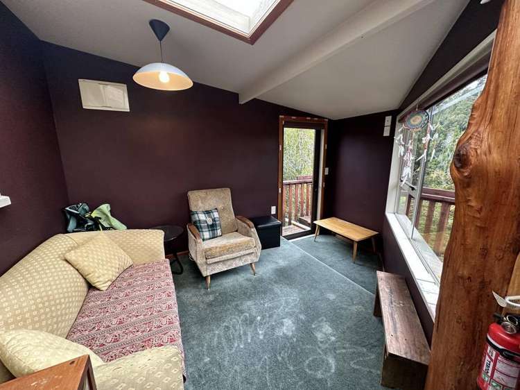 1 Cemetery Road Westland Surrounds_8