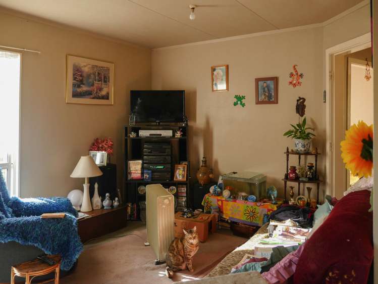 80 Toi Toi Street Toi Toi_17