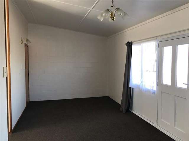 1/126 South Road Spotswood_1