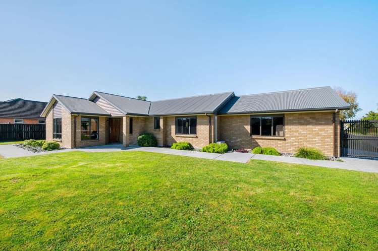 36 Barrington Drive Huntington_17