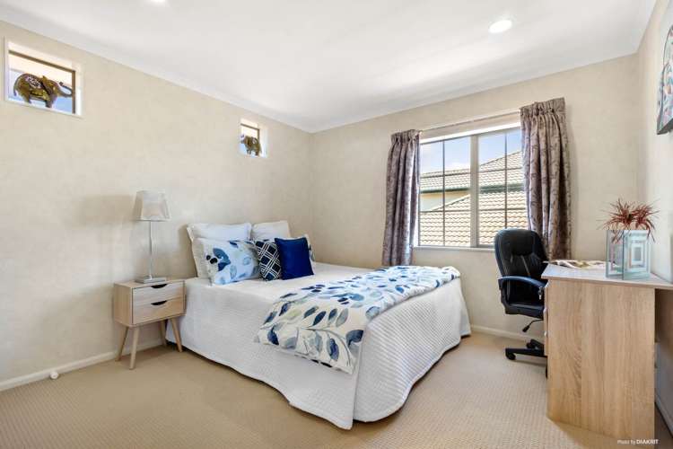 85 Middlefield Drive Flat Bush_10