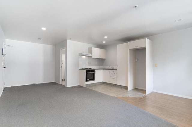 8F/2 Whitaker Place Grafton_2