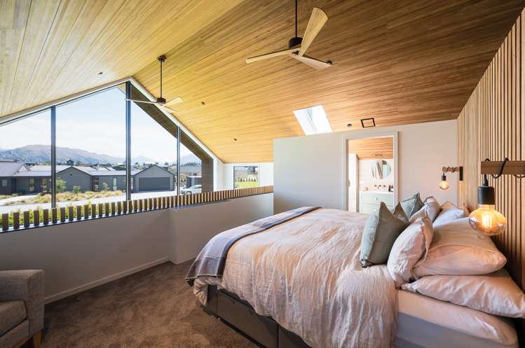 672 Aubrey Road Wanaka_5