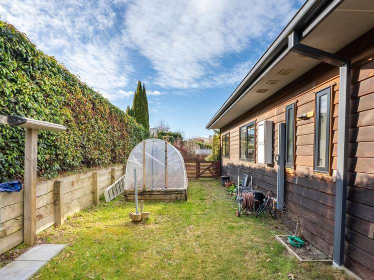 1 Witley Lane Lower Shotover_22
