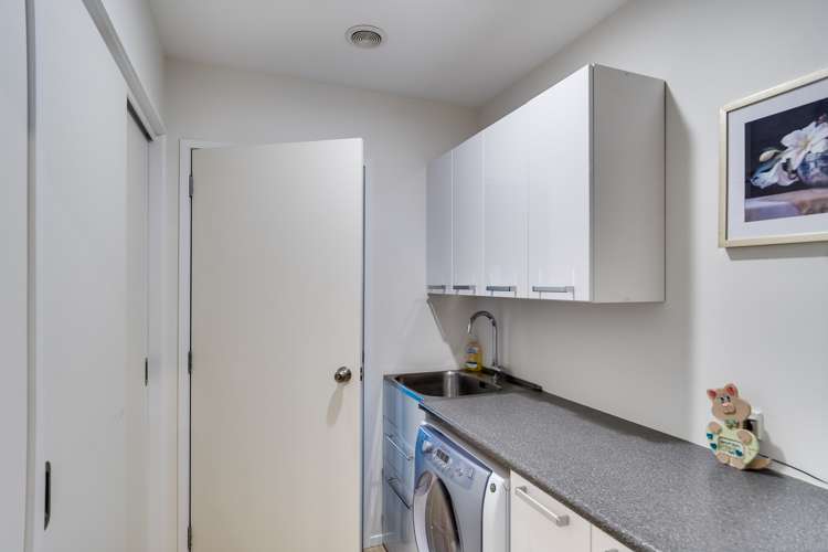 12 Waitaki Way Poraiti_20