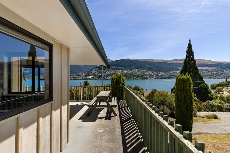 582 Peninsula Road Kelvin Heights_25