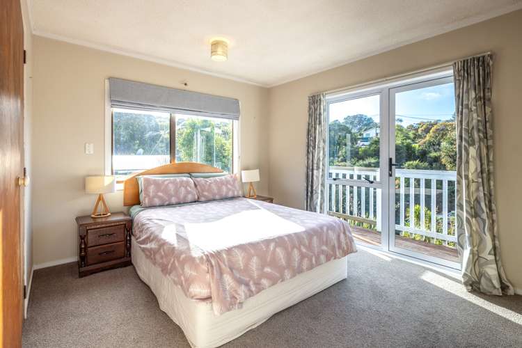 11a Beatty Parade Surfdale_11