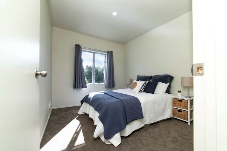 35 Albionvale Road Glen Eden_12