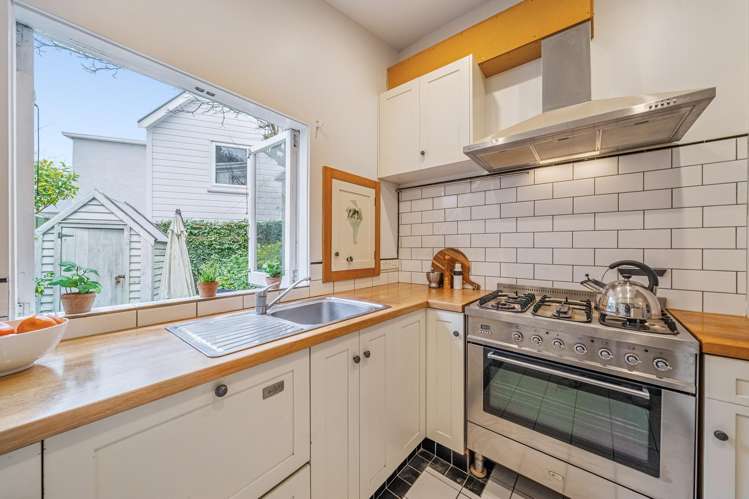 9 Parliament Street Thorndon_10