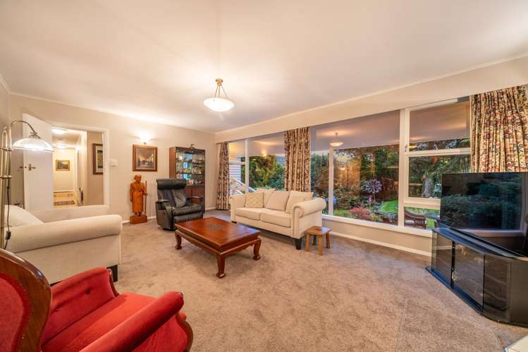 39 Blue Mountains Road Silverstream_6