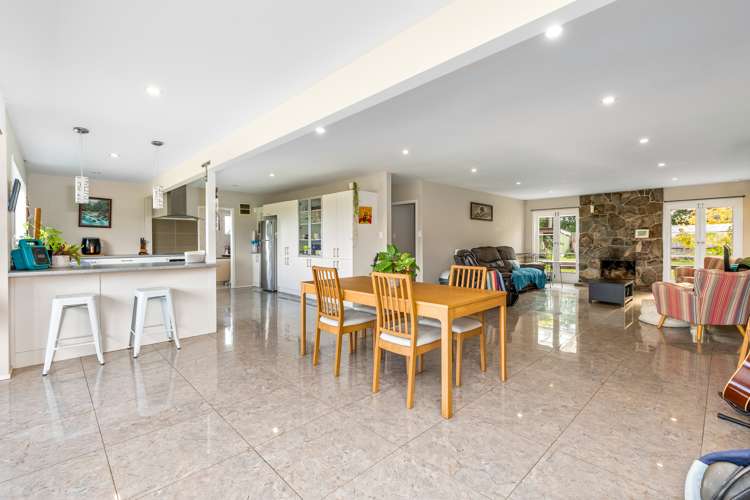 49 Tawa Road Kumeu_11