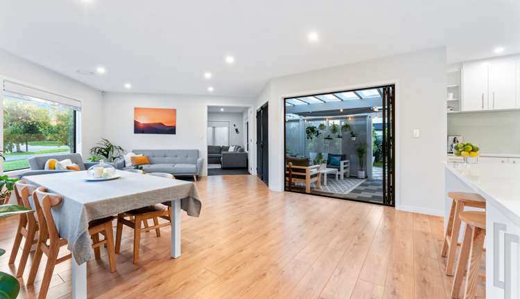 3 Pommes Way Silverdale_5