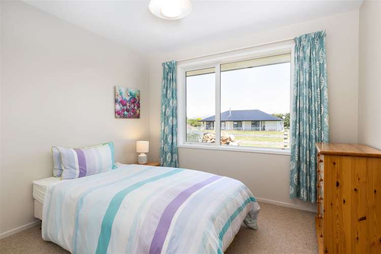 11 River Terrace Renwick_13