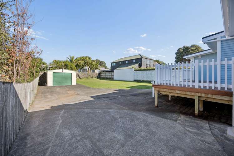 2/33 Reimers Avenue Mt Eden_7