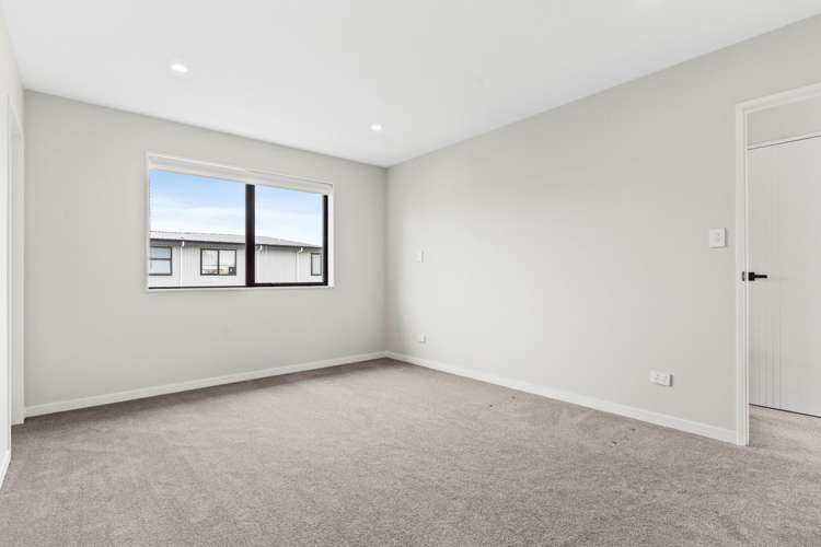 3 Treloar Crescent Hobsonville_12
