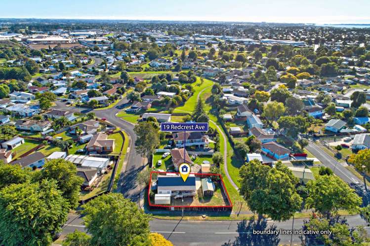 19 Redcrest Avenue Red Hill_4