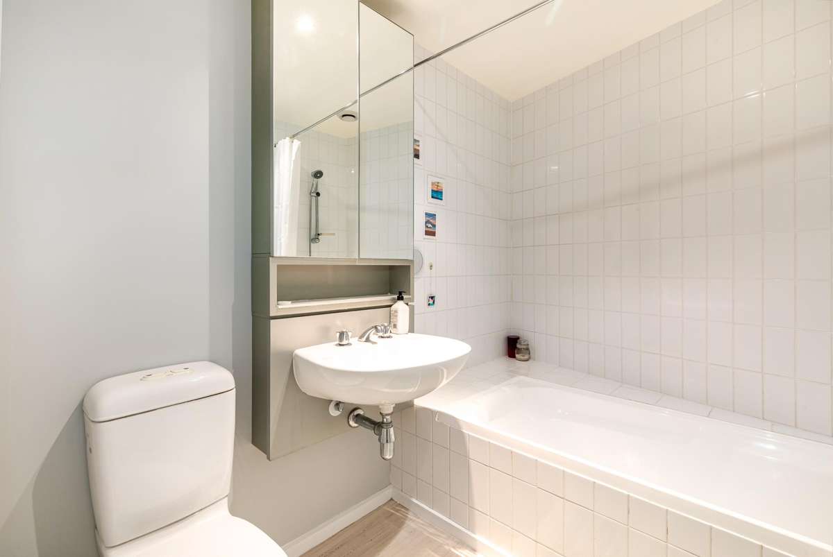 6/182 Wakefield Street_4